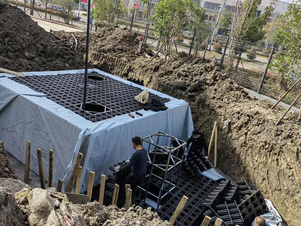 雨水回收利用系统中每个设备的作用是什么